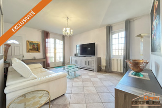 Ma-Cabane - Vente Maison Saint-Julien-de-Lampon, 195 m²