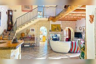 Ma-Cabane - Vente Maison Saint-Laurent-d'Aigouze, 300 m²