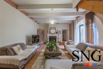 Ma-Cabane - Vente Maison Saint-Laurent-d'Aigouze, 307 m²