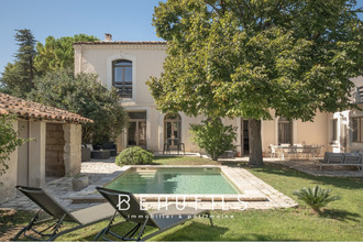 Ma-Cabane - Vente Maison Saint-Laurent-d'Aigouze, 245 m²