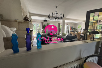 Ma-Cabane - Vente Maison Saint-Laurent-de-Brèvedent, 270 m²