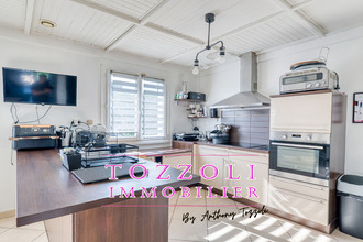 Ma-Cabane - Vente Maison SAINT-LAURENT-DE-MURE, 180 m²