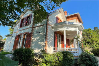 Ma-Cabane - Vente Maison SAINT-LAURENT-DU-VAR, 140 m²