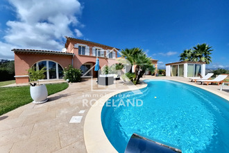 Ma-Cabane - Vente Maison Saint-Laurent-du-Var, 160 m²