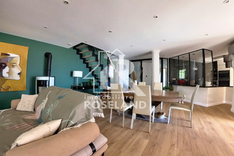 Ma-Cabane - Vente Maison Saint-Laurent-du-Var, 160 m²