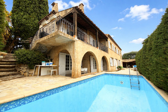 Ma-Cabane - Vente Maison SAINT-LAURENT-DU-VAR, 214 m²