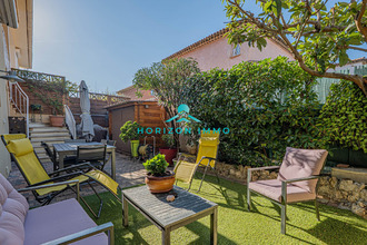Ma-Cabane - Vente Maison Saint-Laurent-du-Var, 160 m²