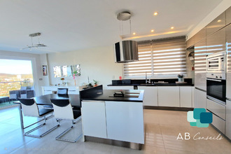 Ma-Cabane - Vente Maison Saint-Léger-du-Bourg-Denis, 145 m²