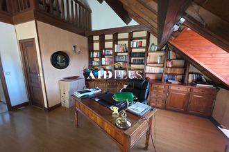 Ma-Cabane - Vente Maison SAINT-LEU-LA-FORET, 0 m²