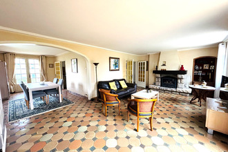 Ma-Cabane - Vente Maison SAINT-LYPHARD, 136 m²