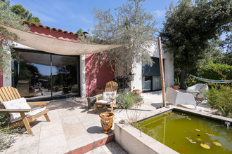 Ma-Cabane - Vente Maison Saint-Marc-Jaumegarde, 260 m²