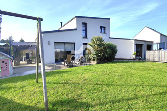 Ma-Cabane - Vente Maison SAINT-MARC-LE-BLANC, 127 m²