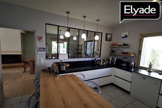 Ma-Cabane - Vente Maison Saint-Marcel, 201 m²