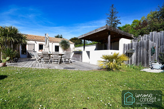 Ma-Cabane - Vente Maison SAINT-MARS-DE-COUTAIS, 142 m²