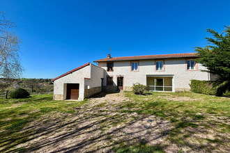 Ma-Cabane - Vente Maison SAINT-MARTIN-D'ESTREAUX, 210 m²