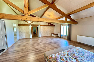 Ma-Cabane - Vente Maison SAINT-MARTIN-D'ESTREAUX, 210 m²