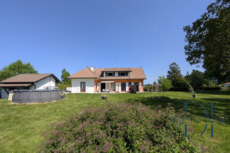 Ma-Cabane - Vente Maison Saint-Martin-de-Hinx, 235 m²