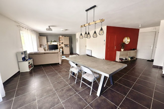 Ma-Cabane - Vente Maison Saint-Martin-du-Fouilloux, 132 m²
