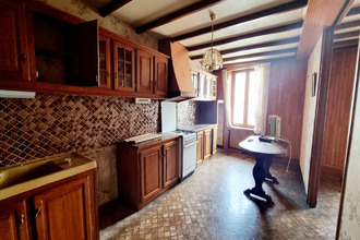 Ma-Cabane - Vente Maison SAINT-MARTIN-DU-FRENE, 235 m²