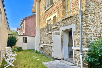 Ma-Cabane - Vente Maison SAINT-MAUR-DES-FOSSES, 100 m²