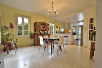 Ma-Cabane - Vente Maison Saint-Maur-des-Fossés, 200 m²