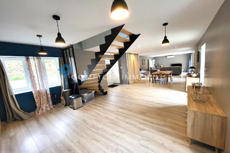 Ma-Cabane - Vente Maison Saint-Maurice-en-Chalencon, 121 m²