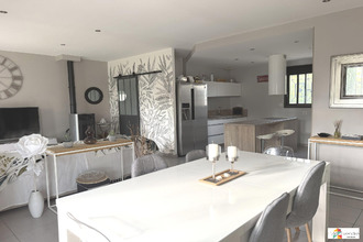 Ma-Cabane - Vente Maison Saint-Maximin-la-Sainte-Baume, 145 m²
