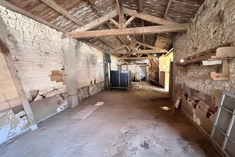 Ma-Cabane - Vente Maison SAINT-MEDARD-D'AUNIS, 296 m²