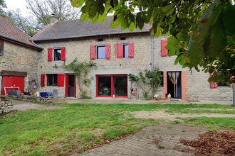 Ma-Cabane - Vente Maison SAINT-MEDARD-LA-ROCHETTE, 197 m²