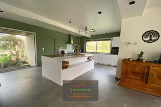 Ma-Cabane - Vente Maison Saint-Méen-le-Grand, 341 m²