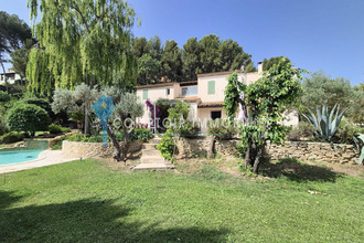 Ma-Cabane - Vente Maison Saint-Mitre-les-Remparts, 222 m²