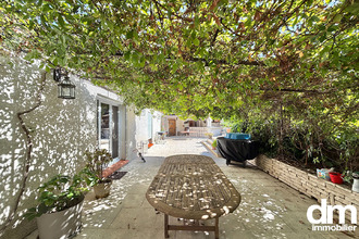 Ma-Cabane - Vente Maison SAINT-MITRE-LES-REMPARTS, 280 m²