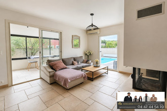 Ma-Cabane - Vente Maison Saint-Mitre-les-Remparts, 110 m²
