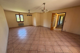 Ma-Cabane - Vente Maison SAINT-PARIZE-LE-CHATEL, 80 m²