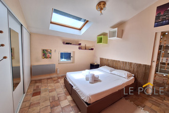 Ma-Cabane - Vente Maison SAINT-PAUL-TROIS-CHATEAUX, 275 m²