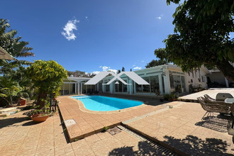 Ma-Cabane - Vente Maison Saint Pierre, 330 m²