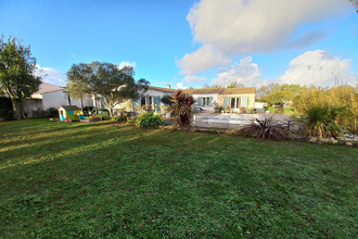 Ma-Cabane - Vente Maison SAINT-PIERRE-D'OLERON, 142 m²