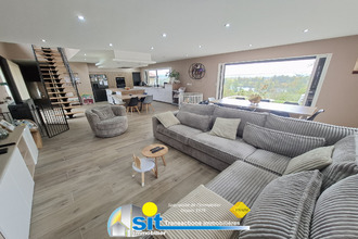 Ma-Cabane - Vente Maison Saint-Pierre-de-Boeuf, 200 m²