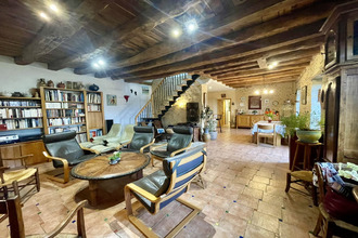 Ma-Cabane - Vente Maison Saint-Pierre-de-Chignac, 288 m²