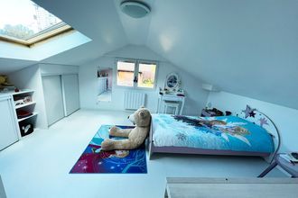 Ma-Cabane - Vente Maison SAINT-PIERRE-EN-FAUCIGNY, 147 m²