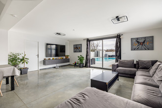 Ma-Cabane - Vente Maison SAINT-PRIEST, 262 m²