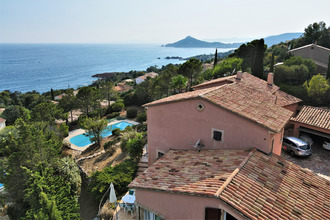 Ma-Cabane - Vente Maison Saint-Raphaël, 360 m²