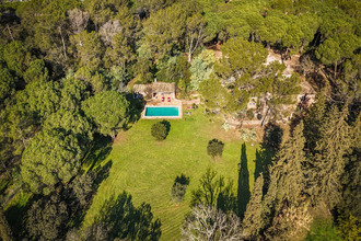 Ma-Cabane - Vente Maison Saint-Raphaël, 300 m²