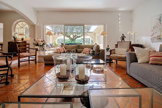 Ma-Cabane - Vente Maison Saint-Raphaël, 276 m²