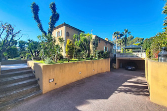 Ma-Cabane - Vente Maison SAINT-RAPHAEL, 177 m²