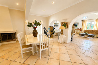 Ma-Cabane - Vente Maison SAINT-RAPHAEL, 237 m²