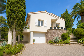 Ma-Cabane - Vente Maison SAINT-RAPHAEL, 70 m²