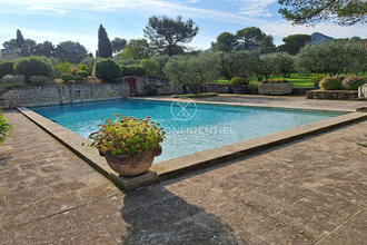 Ma-Cabane - Vente Maison SAINT-REMY-DE-PROVENCE, 369 m²