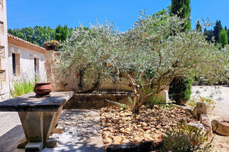Ma-Cabane - Vente Maison SAINT-REMY-DE-PROVENCE, 243 m²
