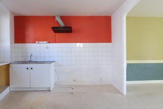 Ma-Cabane - Vente Maison SAINT ROMAIN LACHALM, 49 m²